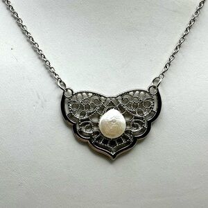 Elegant Silver Tone Filigree Coin Pearl  Necklace Vintage Like Bohemian Gift